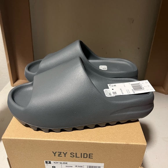 Yeezy slides size 8 Slate Grey - Picture 4 of 11
